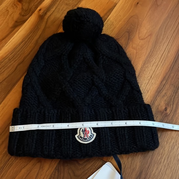 Moncler Wool Hat, NEW only black is available, NEW - Picture 10 of 11